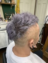 サロンドマックス(salon de max) 《salon de max》ツーブロとモヒカンの狭間で