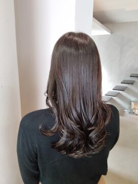 サラジュ 逆瀬川店(SARAJU) ロングレイヤー