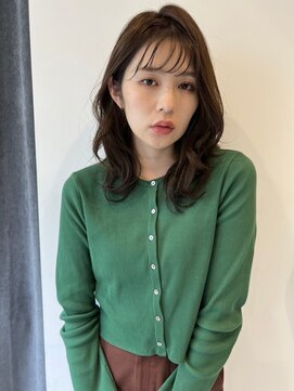 ルルディ バイ アフロディーテ銀座(luludi by APHRODITE) ミディアム/デザインカラー/斜めバング/シルキーベージュ/銀座