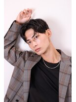 ネイビー(NAVY)&nbsp;ビジネスシーンにも対応可能 刈り上げマッシュ