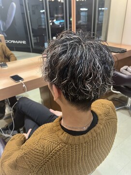 シャンプーボーイ 佐世保駅前店(SHAMPOO BOY) メンズパーマ