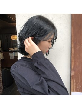 トリコ 梅田茶屋町店(trico) 透明感ブルーブラック♪