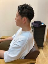 グランバイ アトリエドングリ(Grand × AtlierDonguri) お客様髪質改善データ1367(メンズパーマ)