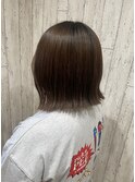 切りっぱなしボブ×アッシュベージュ
