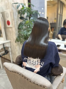 シシ 大宮(She 2.) 髪質改善/縮毛矯正/髪質改善ストレート/トリートメント/ボブ