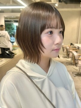 ナナローネス(nana loness) レイヤーカット　顔まわりレイヤー　顔まわりカット