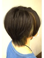 サロンドリールプリマ(Salon de RIRE prima) 前髪インナーカラー☆バイカラーショート