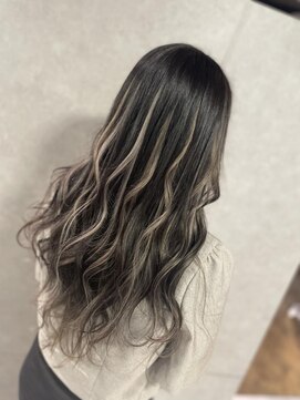 ニーナ ビューティーサロン(NINA Beauty Salon) トーンダウン+エクステ#エクステ#ハイライト