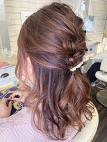 ヴァイブス(vibes)&nbsp;ハーフアップアレンジ