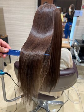 レイフィールド 関店 髪質改善・酸性ストレートパーマNO７