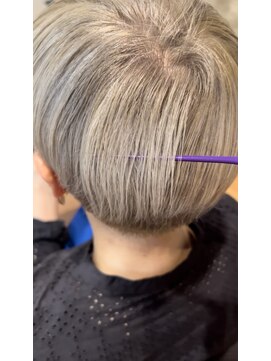 ジーナ 神戸 三田駅前(Zina) 白髪生かし柔らかベージュ