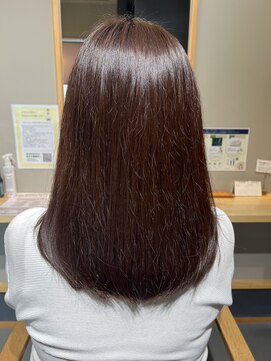 リタ(Rita) 美髪ヘアエステ・カットカラー