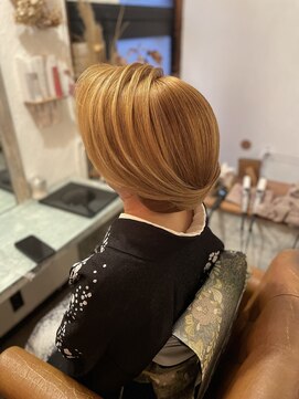 タクミ(Takumi) 和装シニヨン