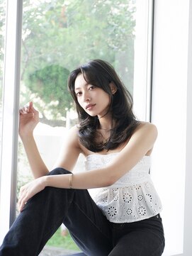 アマテラスゼロ 新宿(AMATELAS zero) 顔まわりレイヤー×艶感ミディ