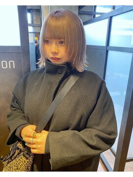 ナンバー エリュン 秋田店(N°Elune) ハイトーンベージュ