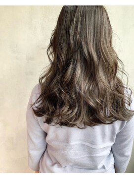 キチ(kichi.) [kichi.] ブリーチなしカラー×透明感グレージュ