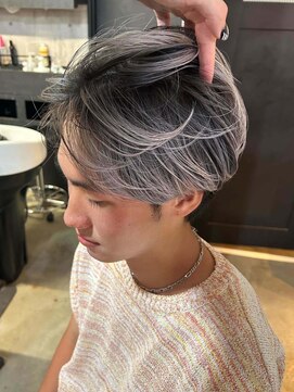 ネハス(nehus.) バレイヤージュ/スペインカール/フェザーパーマ/ハイライト