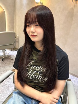 ジーナ 天神(Zina) 韓国ヘア/顔周り/レイヤー/ザクザクレイヤー/ボルドーカラー