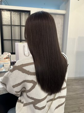 ヴィサージュバスク(VISAGE ba.s.k) 暗艶カラーで魅せる透明感☆