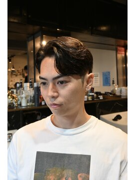 ツーエイチ 新宿(2H) 新宿/かきあげショート/センターパート/新宿理容室/メンズヘア
