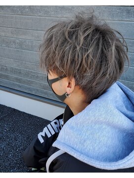 フォクシー(Foxy) マッシュショート