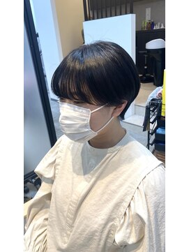 ガロウ 大通店(garou) ブルーブラックショート