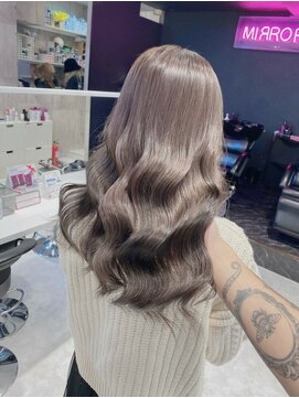 ワンズミラー 海老名店(ONE's MIRROR) 韓国/インナーカラー/ハイライト/ダブルカラー[海老名駅]