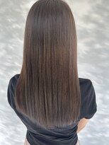 ラビス 浦和(Lovis)&nbsp;美髪/ネビージュ/大人かわいい/透明感ショート[浦和]