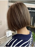 オリーブベージュ ミルクティーベージュ 切りっぱなしボブ