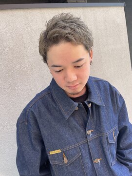 ブレイズ コクラ(BLAZE KOKURA) グレージュカラー、ベリーショート