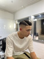 メリケンバーバーショップ フクオカ(MERICAN BARBERSHOP FUK)&nbsp;ハイライトマッシュパーマウルフフェード波巻き