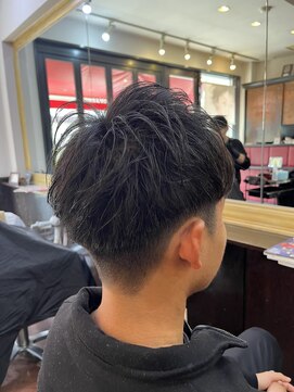 シャンプーボーイアネックス(SHAMPOO BOY Annex) 束間ショート