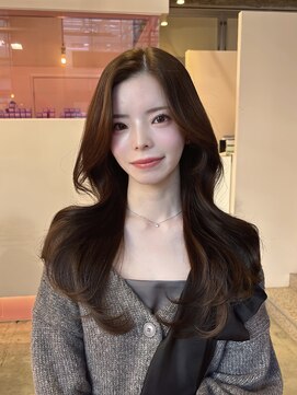 ウィクシーミミ 栄矢場町店(wixy mimi) レイヤーカット/透明感カラー/韓国ヘア