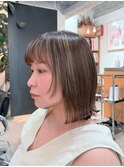 顔まわりハイライトカラー＊外ハネパーマ