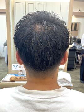 アルターリール(aL ter Rire) スパイキーショート/ブルーブラック/フェザーパーマ/中村郁未