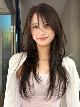 ノラ シブヤ(NORA) ハッシュカット　カーテンバング　ミディアムレイヤーカット