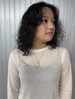 ヨロヘアー(YOLO hair) デジタルパーマで作るしっかりウェーブ