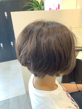 グランドール 下曽根店(Grandoll) 首元すっきりボブ