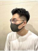 ビジネスショート 黒髪 アップバング フェード