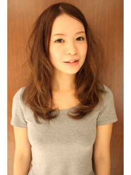 トゥーリ 藤崎店(tuuli) 大人可愛い20代30代40代黒髪前下がりひし形小顔ボブ丸みショート