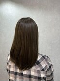 グレイカラーも◎オリーブアッシュ