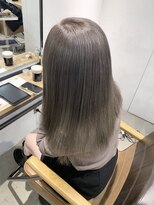 ロマリア(Lomalia)&nbsp;【Lomalia表参道】 パールグレージュ /グレージュカラー