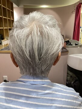 ヘアー エシカリー トラスト(Hair Ethically TRUST) ベリーショート