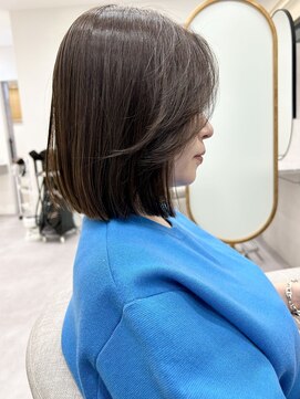 アイコニックナゴヤ(AIconic nagoya) フェイスレイヤー/ミニボブ/グレージュ