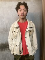 ハイ(HI)&nbsp;センターパートパーマ