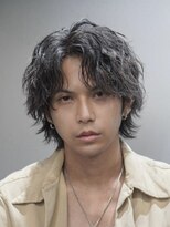 フィフス 大分(fifth)&nbsp;大分ツイストスパイラルパーマメンズカットセンターパートウルフ