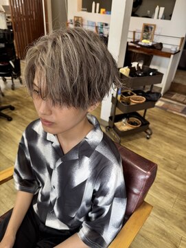 アローズ(arose) イケメン製造ツイスパ、シャドーパーマMIX