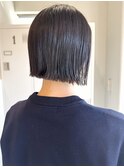 短め切りっぱなしボブ