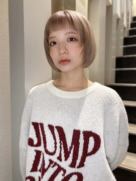 ニューヨークニューヨーク 三宮店(NYNY) ボブレイヤー/ブロンドヘア/ミルクティーカラー/オン眉