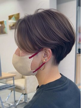 エルヘアメゾン(el. hair maison) 刈り上げマッシュショート×ベージュ☆